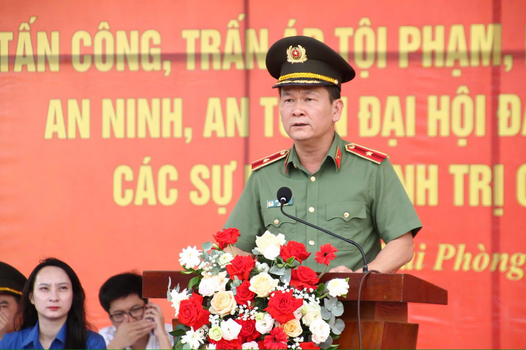 Đảng bộ CATP Hải Phòng: Nhân lên niềm tin vào lý tưởng của Đảng, quyết tâm thực hiện Bốn Nghị quyết “Bộ tứ trụ cột”, gương mẫu đi đầu đảm bảo ANTT, vững bước vào kỷ nguyên vươn mình của dân tộc